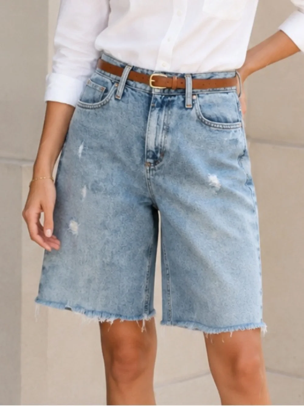 Avec Les Filles Distressed Denim Bermuda Shorts Size 26 8874